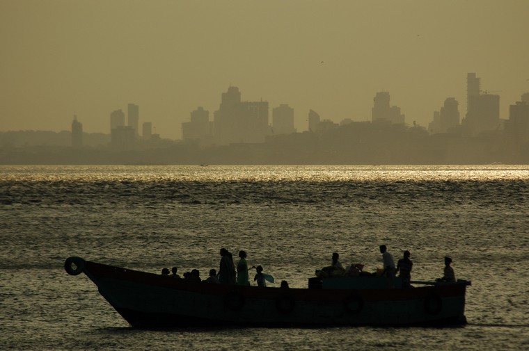 Mumbai (Indie 2008, lato, część pierwsza)