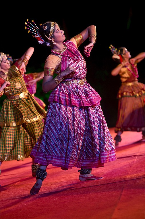 Folk (Mamallapuram Dance Festival 2012 - Folk dance)